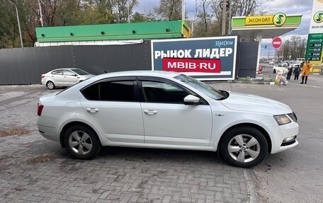 Skoda Octavia, 2019 год, 1 210 000 рублей, 3 фотография