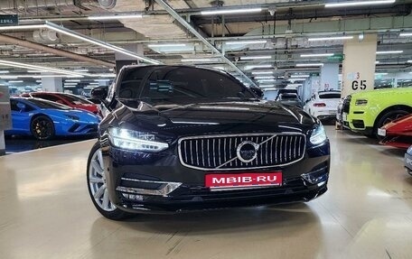 Volvo S90 II рестайлинг, 2020 год, 3 718 400 рублей, 1 фотография