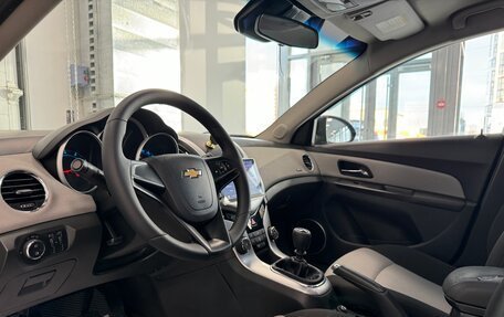 Chevrolet Cruze II, 2013 год, 785 000 рублей, 7 фотография