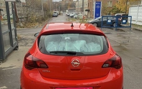 Opel Astra J, 2012 год, 1 190 000 рублей, 2 фотография