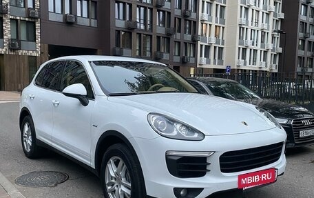 Porsche Cayenne III, 2015 год, 3 800 000 рублей, 2 фотография