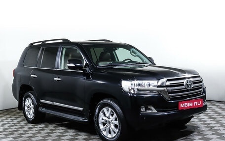 Toyota Land Cruiser 200, 2016 год, 6 397 000 рублей, 3 фотография