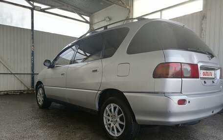 Toyota Ipsum II, 1997 год, 630 000 рублей, 6 фотография