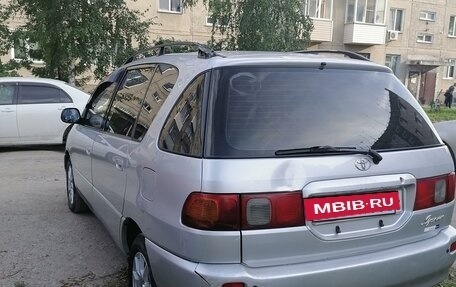 Toyota Ipsum II, 1997 год, 630 000 рублей, 9 фотография