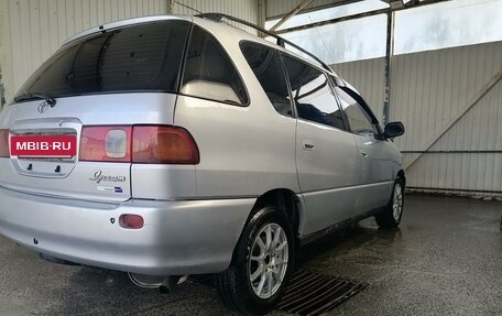 Toyota Ipsum II, 1997 год, 630 000 рублей, 8 фотография