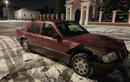 Mercedes-Benz E-Класс, 1993 год, 140 000 рублей, 2 фотография