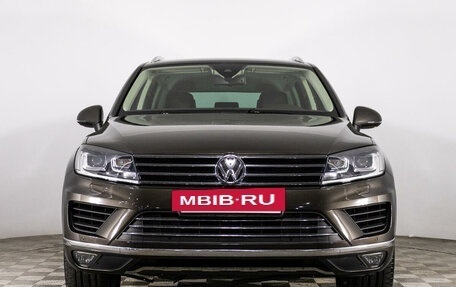 Volkswagen Touareg III, 2015 год, 3 139 874 рублей, 2 фотография