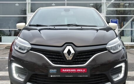 Renault Kaptur I рестайлинг, 2018 год, 1 590 000 рублей, 2 фотография