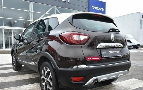 Renault Kaptur I рестайлинг, 2018 год, 1 590 000 рублей, 8 фотография