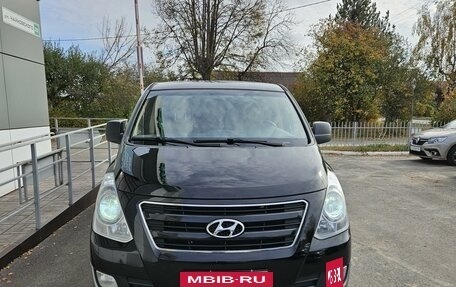 Hyundai H-1 II рестайлинг, 2016 год, 2 170 000 рублей, 9 фотография