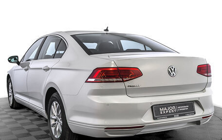 Volkswagen Passat B8 рестайлинг, 2019 год, 2 750 000 рублей, 7 фотография