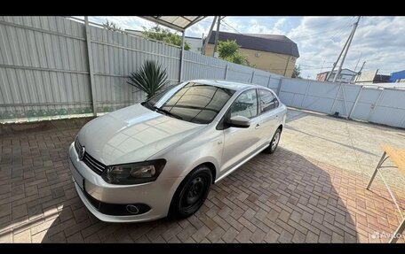 Volkswagen Polo VI (EU Market), 2012 год, 800 000 рублей, 7 фотография