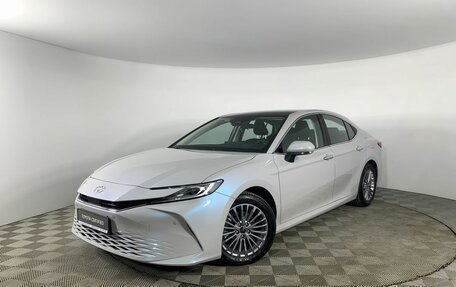 Toyota Camry, 2024 год, 5 200 000 рублей, 1 фотография