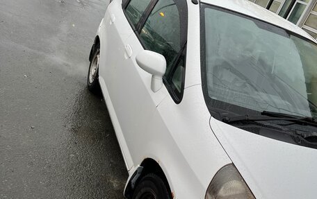 Honda Fit III, 2001 год, 350 000 рублей, 7 фотография