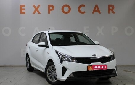 KIA Rio IV, 2020 год, 1 850 000 рублей, 3 фотография