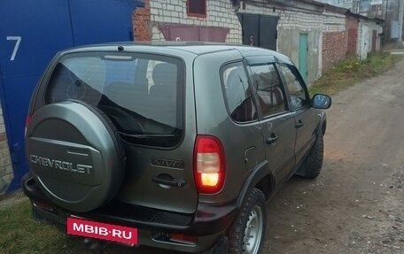 Chevrolet Niva I рестайлинг, 2005 год, 300 000 рублей, 4 фотография