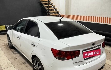 KIA Cerato III, 2009 год, 700 000 рублей, 3 фотография