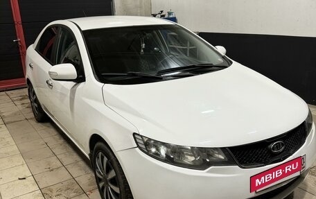 KIA Cerato III, 2009 год, 700 000 рублей, 2 фотография