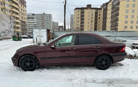 Mercedes-Benz C-Класс, 2005 год, 650 000 рублей, 2 фотография