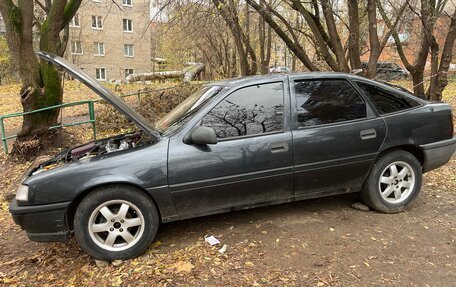 Opel Vectra A, 1992 год, 30 000 рублей, 2 фотография