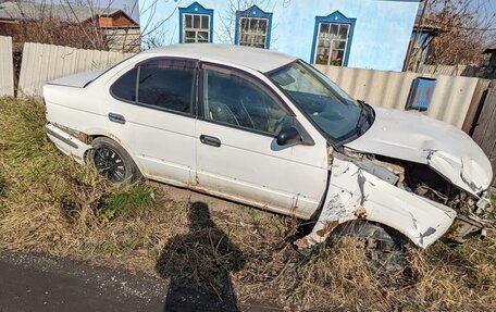 Nissan Sunny B15, 1999 год, 60 000 рублей, 2 фотография