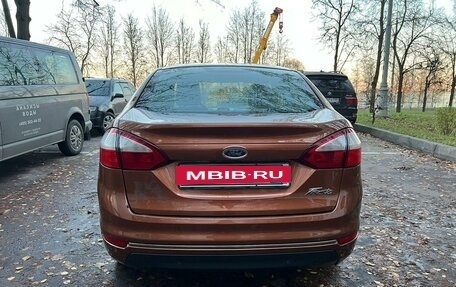 Ford Fiesta, 2015 год, 845 000 рублей, 11 фотография