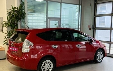 Toyota Prius v (+) I (ZVW40/41) рестайлинг, 2011 год, 1 298 100 рублей, 2 фотография