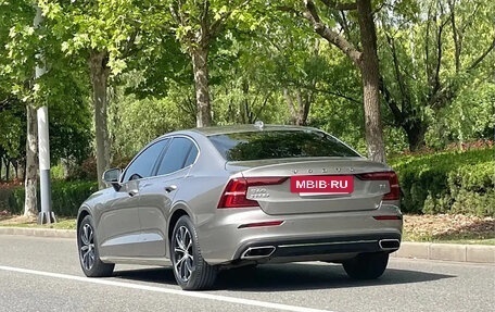 Volvo S60 III, 2021 год, 2 500 006 рублей, 6 фотография