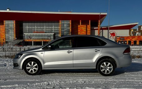 Volkswagen Polo VI (EU Market), 2013 год, 865 000 рублей, 2 фотография