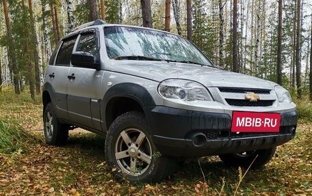 Chevrolet Niva I рестайлинг, 2013 год, 675 000 рублей, 1 фотография