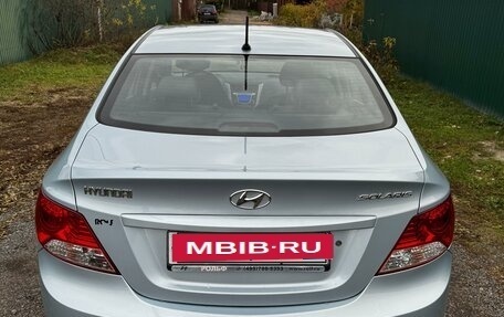 Hyundai Solaris II рестайлинг, 2012 год, 850 000 рублей, 10 фотография