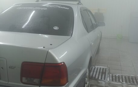 Toyota Vista, 1996 год, 550 000 рублей, 12 фотография