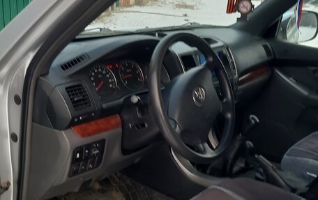 Toyota Land Cruiser Prado 120 рестайлинг, 2007 год, 2 200 000 рублей, 6 фотография