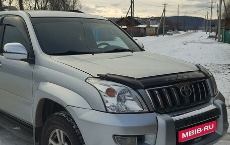 Toyota Land Cruiser Prado 120 рестайлинг, 2007 год, 2 200 000 рублей, 2 фотография