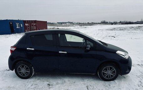 Toyota Vitz, 2018 год, 1 050 000 рублей, 2 фотография