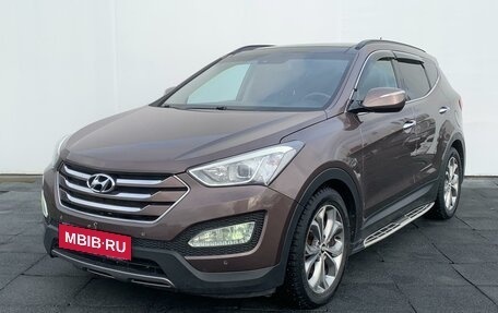 Hyundai Santa Fe III рестайлинг, 2013 год, 1 990 000 рублей, 1 фотография