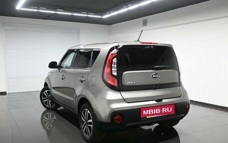 KIA Soul II рестайлинг, 2017 год, 1 795 000 рублей, 6 фотография