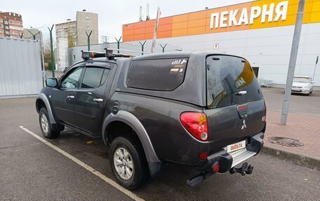 Mitsubishi L200 IV рестайлинг, 2010 год, 1 310 000 рублей, 3 фотография