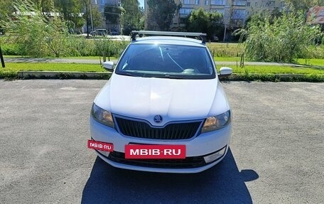 Skoda Rapid I, 2014 год, 890 000 рублей, 6 фотография