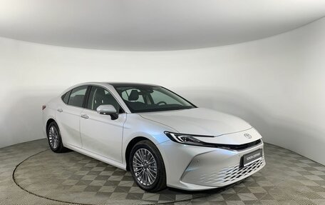 Toyota Camry, 2024 год, 5 200 000 рублей, 3 фотография