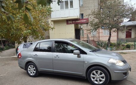 Nissan Tiida, 2008 год, 800 000 рублей, 1 фотография