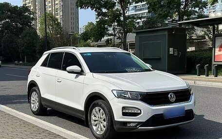 Volkswagen T-Roc I, 2020 год, 1 654 200 рублей, 5 фотография