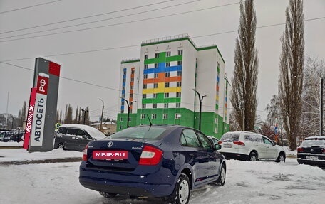 Skoda Rapid I, 2014 год, 876 000 рублей, 2 фотография