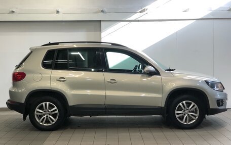 Volkswagen Tiguan I, 2015 год, 1 022 000 рублей, 5 фотография