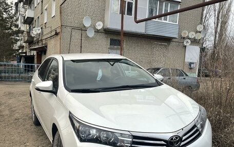 Toyota Corolla, 2015 год, 1 420 000 рублей, 2 фотография