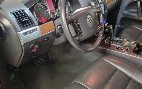 Volkswagen Touareg III, 2006 год, 1 500 000 рублей, 7 фотография