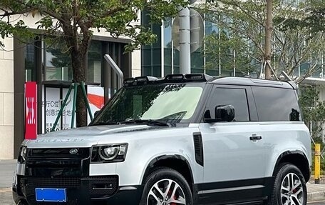 Land Rover Defender II, 2021 год, 8 380 000 рублей, 1 фотография