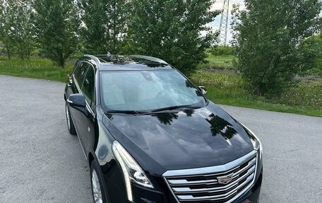 Cadillac XT5 I рестайлинг, 2017 год, 3 690 000 рублей, 1 фотография