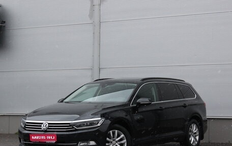 Volkswagen Passat B8 рестайлинг, 2018 год, 2 095 000 рублей, 1 фотография