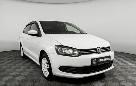 Volkswagen Polo VI (EU Market), 2013 год, 1 035 000 рублей, 3 фотография